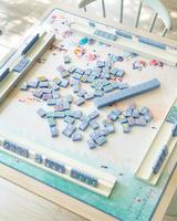 Jeu de Mahjong Américain Personnalisé en Plastique avec Design Gravé de Luxe, Tuiles de Mahjong Écologiques et Durables pour les Rassemblements et les Jeux