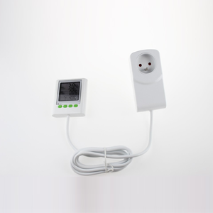 <span class=keywords><strong>Prise</strong></span> de conversion intelligente de qualité en vente chaude avec écran LCD 16A 230V personnalisable pour le Royaume-Uni - Product Image 5