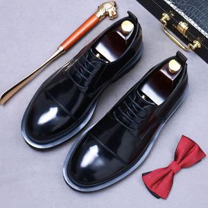 Zapatos Formales de Cuero para Hombre de Lujo, Estilo Británico para Negocios. Transpirable y ligero. Hecho de material de malla impermeable. - Product Image 6