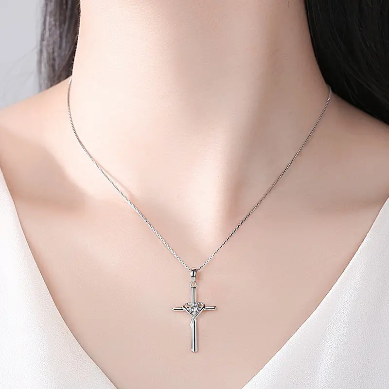 Nouveau pendentif en zircone cubique croix en argent sterling 925 collier de bijoux fins religieux
