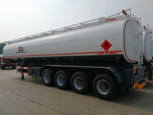 Genron 4 eussieux semi-remorque citerne transport de <span class=keywords><strong>gazole</strong></span>, pétrole brut, huile de cuisine, huile de palme à Burkina faso - Product Image 6