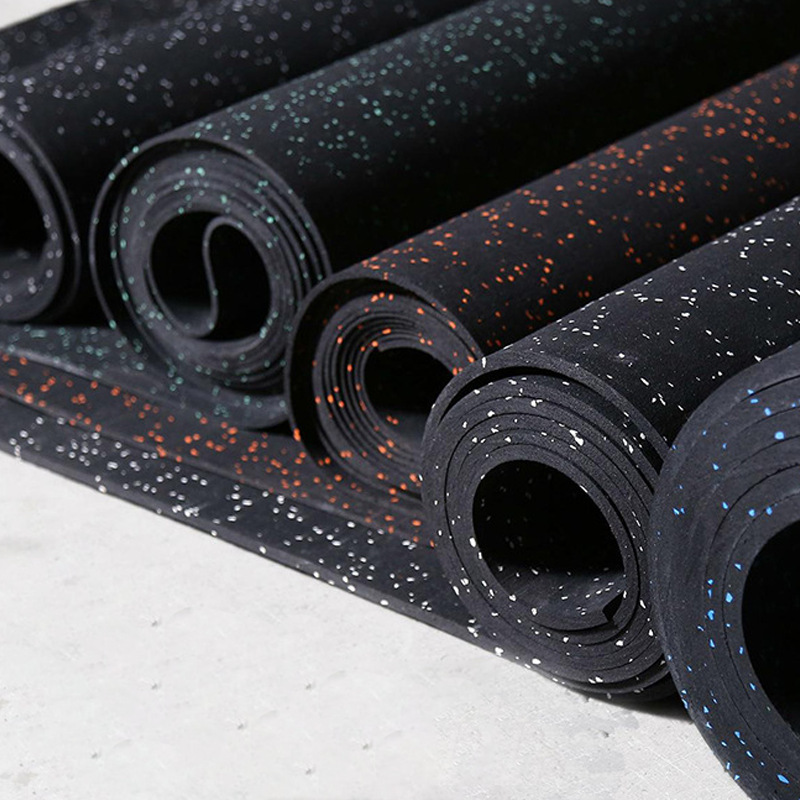 Высококачественные звукоизоляционные резиновые рулонные полы EPDM для крытых фитнес-центров и тренажерных залов для внутреннего и наружного использования