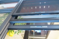 Fenêtre coulissante en alliage d'aluminium haut de gamme pour projets prestigieux pour l'extérieur, le sous-sol, l'hôtel, le salon, l'appartement, l'escalier