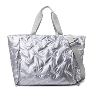 Sac de voyage personnalisé avec logo, vente en gros, luxe, vintage, sangle réglable, multi-poches, imperméable, léger, coloré - Product Image 4