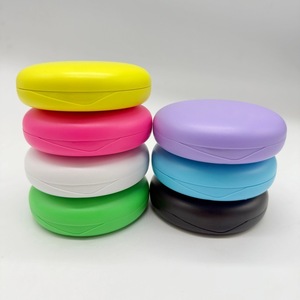 New magnetic <b>retainer</b> <b>case</b>, portable braces <b>case</b>, invisible <b>retainer</b> storage <b>case</b>, logo printing available. Source manufacturer. - Product Image 3