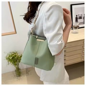 HOT SALE <b>WOMEN</b> Fashion High-end Western Style All-match Portable <b>Bucket</b> <b>Women</b> Crossbody Shoulder <b>Bag</b>.Z0217 - Product Image 2