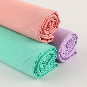Tela Popelina Lisa Teñida de Peso Medio, 58/60 Pulgadas, Material para Abrigos y Chaquetas Resistentes al Viento, en Stock - Product Image 2