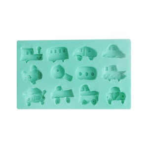 ชุดแม่พิมพ์ซิลิโคนรูปตัวการ์ตูนยานพาหนะสำหรับทำฟองดองท์ ตกแต่งหน้าเค้ก และงานวันเกิดเด็ก - Product Image 3