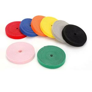 Bandes adhésives Velcro personnalisées en gros pour accrocher les tableaux, rouleaux de Velcro adhésifs, Velcro à coudre, Velcro adhésif à crochets et boucles - Product Image 1