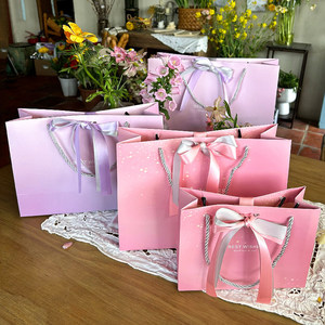 Bolsa de Regalo Rosa con Logotipo Personalizado, Bolsa de Compras para Empaque de Pelucas, Bolsas de Papel con Lazo y Moño con su Propio Logotipo - Product Image 1