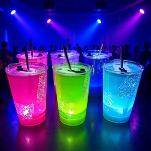 Vaso LED de 14oz con sensor de líquido, que se ilumina, de plástico, con luz LED activada por líquido, venta al por mayor/OEM disponible - Product Image 1