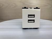 Soket USB standar Amerika grosir harga pabrik soket steker dinding Usb Tipe A Tipe C