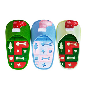 Tappetino Olfattivo per <span class=keywords><strong>Cani</strong></span> e Gatti, Gioco Anti-Soffocamento a Forma di Pantofole Natalizie, Tappetino Puzzle per l'Allenamento Olfattivo di <span class=keywords><strong>Cani</strong></span> di Taglia Grande - Product Image 3