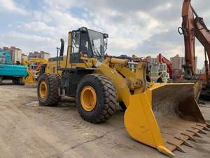 Chargeuse sur pneus Komatsu WA380-3-6 d'occasion, fabrication japonaise, en bon état et à prix réduit, à vendre. - Product Image 2