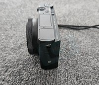 Cámara DSLR sin Espejo HFT Professional RX100 VI, CMOS de Fotograma Completo, Pantalla HD de 3.0 Pulgadas, Video 4K, Compatible con SD, Recargable y Económica