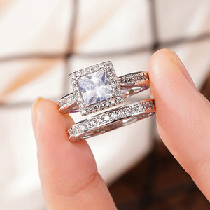 Elegante Set di Anelli Geometrici a Due Pezzi per Donne, Gioielli di Lusso per Matrimoni e Moda - Product Image 4