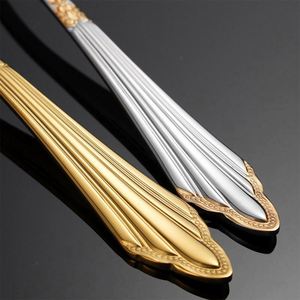 ชุดช้อนส้อมสเตนเลสสตีลเคลือบทองคำ ดีไซน์งานฝีมือ สำหรับร้านอาหาร โรงแรม และงานเลี้ยง - Product Image 6