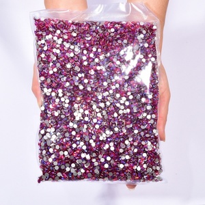 Strass en cristal AB colorés non thermocollants à dos plat pour ongles, vente en gros d'usine en vrac - Product Image 3