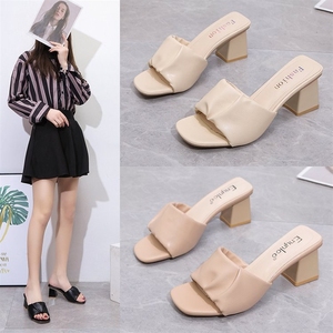 Women's Elegant Korean Style High Heel <b>Sandals</b> Summer Party Fashionable Leather Shoes Open Back PU Featuring Platform Design - Product Image 3