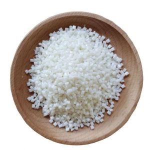 Granulés de résine PET vierge de qualité supérieure, qualité bouteille - Product Image 3