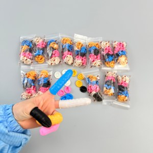 Poederloze geelroze antislip latex vingerhoesjes met laag chloorgehalte, antistatisch en ESD - Product Image 2