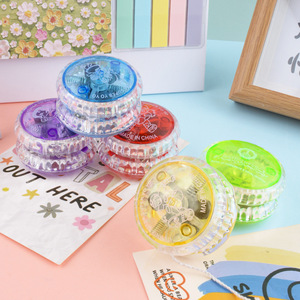 <span class=keywords><strong>Yoyo</strong></span> <span class=keywords><strong>lumineux</strong></span> professionnel personnalisé avec logo, jouet de jeu magique en plastique de haute qualité, <span class=keywords><strong>yoyo</strong></span> réactif amusant pour la vente en gros - Product Image 4