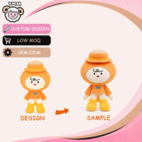 Figurine en peluche personnalisée orange de dessin animé OEM/ODM avec chapeau à large bord et bottes jaunes