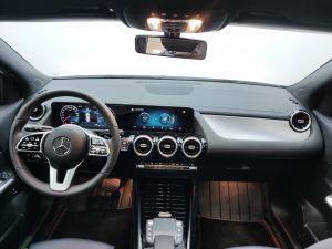 Distributeur recherché : Voiture d'occasion <span class=keywords><strong>Mercedes</strong></span>-Benz GLA180 1.3T 7DCT FWD <span class=keywords><strong>2022</strong></span> avec toit panoramique, directement de l'usine, en stock - Product Image 6