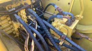 Excavatrice d'occasion haute performance Komatsu PC300-7 30 tonnes, pelle sur chenilles d'occasion, moteur, pompe, cœur, pas cher à vendre - Product Image 3