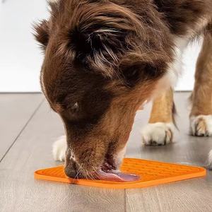 Comedero Lento para Perros con Logotipo Personalizado, Elegante y Novedoso, de Silicona, Anti-Asfixia, Ecológico - Product Image 5