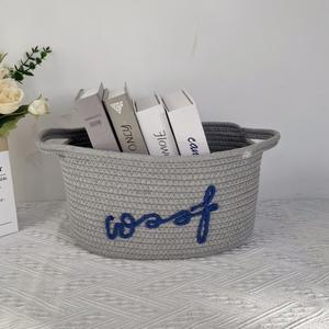 Cesta de juguetes para perros de cuerda de algodón ecológica, organizador de juguetes para perros pequeños tejido a mano con asas y bordado personalizado de "Woof" - Product Image 5