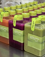 Bouteilles de jus en plastique transparent personnalisées avec étiquette privée, 350 ml, avec bouchon à vis, pour lait, café, boissons, couvercle en métal, 400 ml, 500 ml