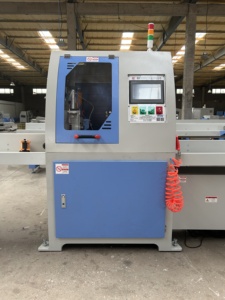 Hoàn toàn tự động ngang Thông tư Saw Với PLC điều khiển cho Tự động đo lường có thể điều chỉnh tốc độ hiệu quả cao Chế biến gỗ công cụ - Product Image 3