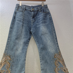 <span class=keywords><strong>Jeans</strong></span> da <span class=keywords><strong>Donna</strong></span> <span class=keywords><strong>con</strong></span> Ricamo a Onde e Fiori, <span class=keywords><strong>Vita</strong></span> Alta, Slim Fit, Elasticizzati, Leggermente Svasati <span class=keywords><strong>in</strong></span> Denim - Product Image 4
