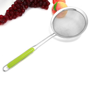 Stainless Steel Strainer Set With Green Handle Heat Resistant Kitchen Sieve For Frying Hot Pot Cooking - Product Image 2