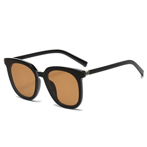 Lunettes de soleil Miumiu Cat Eye à monture intégrale UV400 pour femmes, lunettes de soleil tendance pour la conduite - Product Image 1