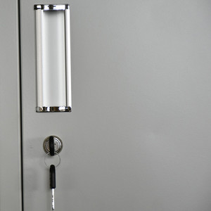 Casillero Metálico Económico Gris para Escuela, Oficina o Gimnasio, Casillero de 4 Niveles - Product Image 4