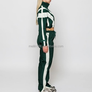 Survêtement de jogging en nylon pour femmes, survêtements de sport personnalisés avec fermeture éclair, vente en gros, coupe-vent en polyester, streetwear - Product Image 3