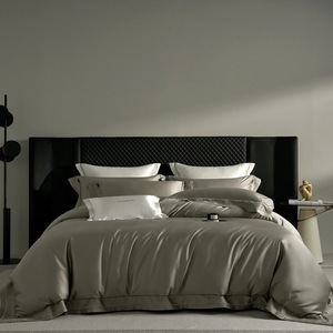 Housse de couette en dentelle double creuse de luxe légère de style italien en coton 100TC 100 super fins pour toutes les saisons - Product Image 4