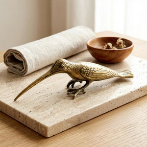 Sculpture d'oiseau colibri en laiton antique, figurine d'oiseau en métal artisanale, ornement décoratif de table, décoration de luxe pour la maison et le bureau - Product Image 2