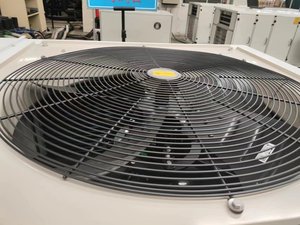 Fabricante de Sistemas de Aire Acondicionado HVAC de Techo con Inversor R410A de 8000m3/h, Unidad Compacta de 50 Kw y 15 Toneladas - Product Image 4