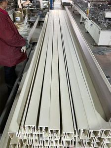 แผงตะแกรง WPC ตก<span class=keywords><strong>แต่ง</strong></span>กลางแจ้งสำหรับหุ้ม<span class=keywords><strong>ผนัง</strong></span>รั้วและโครงตาข่าย - Product Image 4