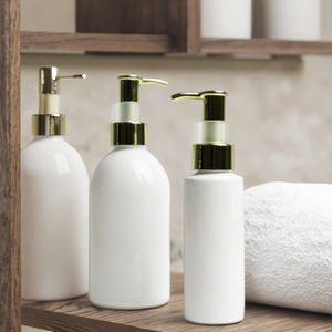 Champú y Crema Herbal Coreana OEM ODM Anticaída con Control de Grasa y Reparación Nutritiva para Cabello Teñido - 800ml - Product Image 1