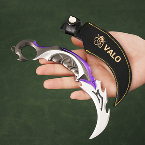 Valorant enfants jouets en métal couteau armes accessoires garçons cadeaux d'anniversaire couteau jouets avec cuir <span class=keywords><strong>Tik</strong></span> <span class=keywords><strong>Tok</strong></span> Cool Cosplay couteau - Product Image 3