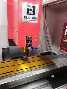 Centro de Mecanizado CNC Compacto XH7136, Husillo BT40, Motor de 3.7kW, Precisión de ±0.003mm, Máquina de Grabado y Fresado de Metal - Product Image 2