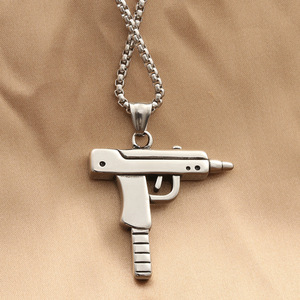 จี้ปืนสแตนเลสสตีลสำหรับผู้ชาย สไตล์เรโทรพังก์ ของขวัญสร้อยคอ - Product Image 2