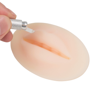 ผิวซิลิโคนฝึกหัดแต่งหน้าถาวร HadiyahBeauty 3D รุ่น Lips Soft สำหรับฝึกสัก - Product Image 1