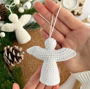 Venta al por mayor de encantadores juguetes infantiles: Accesorios colgantes de ganchillo a mano, llaveros Amigurumi de paloma de la paz y llaveros de ángel hechos a mano - Product Image 3