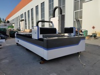 Máquina de Corte a Laser Industrial para Chapas de Aço Inoxidável, Alumínio e Fibra de Carbono, com Refrigeração a Água e Suportes, Novo Preço Competitivo
