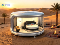 Capsule spatiale ronde isolée thermiquement et résistante au sable, de luxe, pour le glamping dans le désert du Moyen-Orient